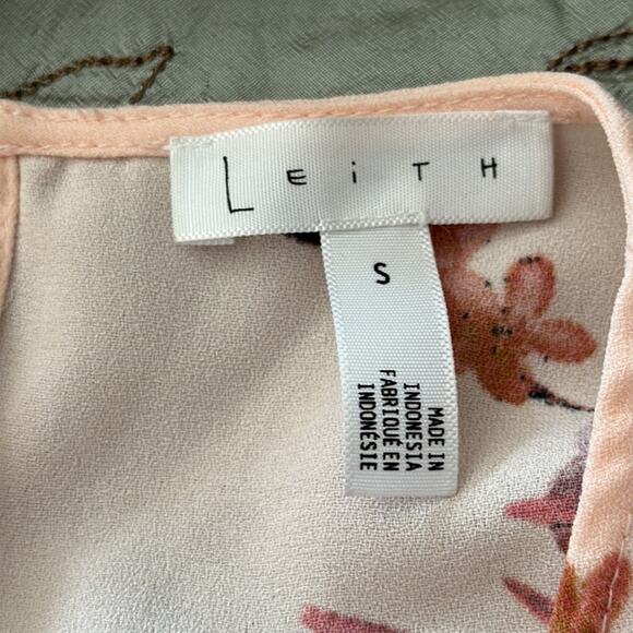 Leith | Flutter Sleeved Dress Size S - Picture 9 of 14